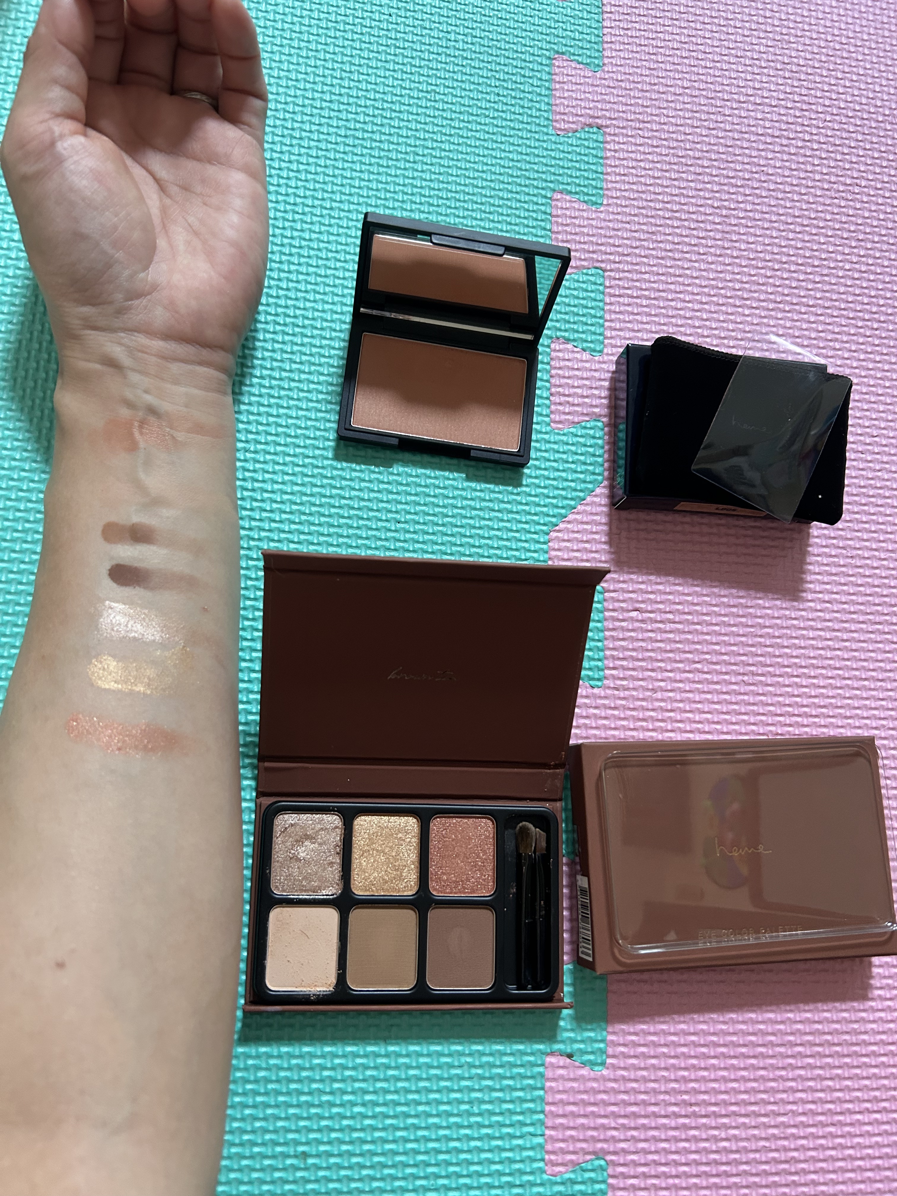 【クリアランスセール限定】シークレットボックス/LIPS/その他キットセットを使ったクチコミ（3枚目）