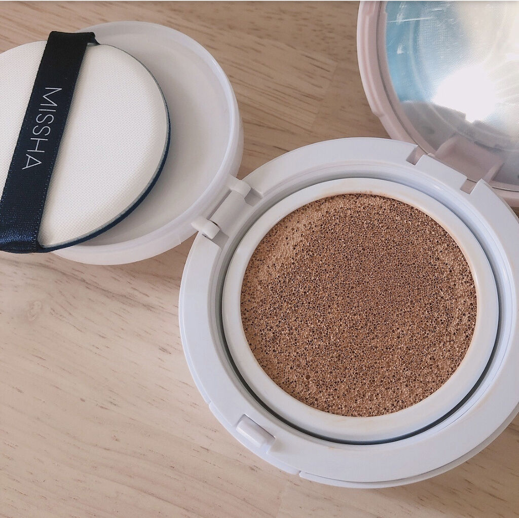 マジッククッション(カバーラスティング) 1/MISSHA/クッションファンデーションを使ったクチコミ（2枚目）