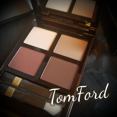 アイ カラー クォード/TOM FORD BEAUTY/パウダーアイシャドウを使ったクチコミ（1枚目）