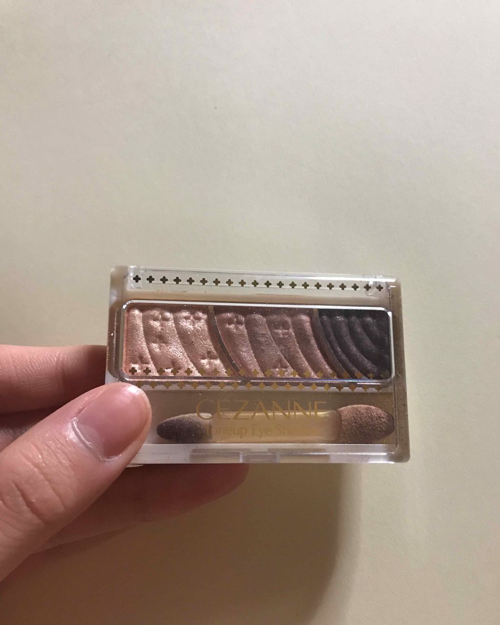 トーンアップアイシャドウ/CEZANNE/アイシャドウパレットを使ったクチコミ(1枚目)