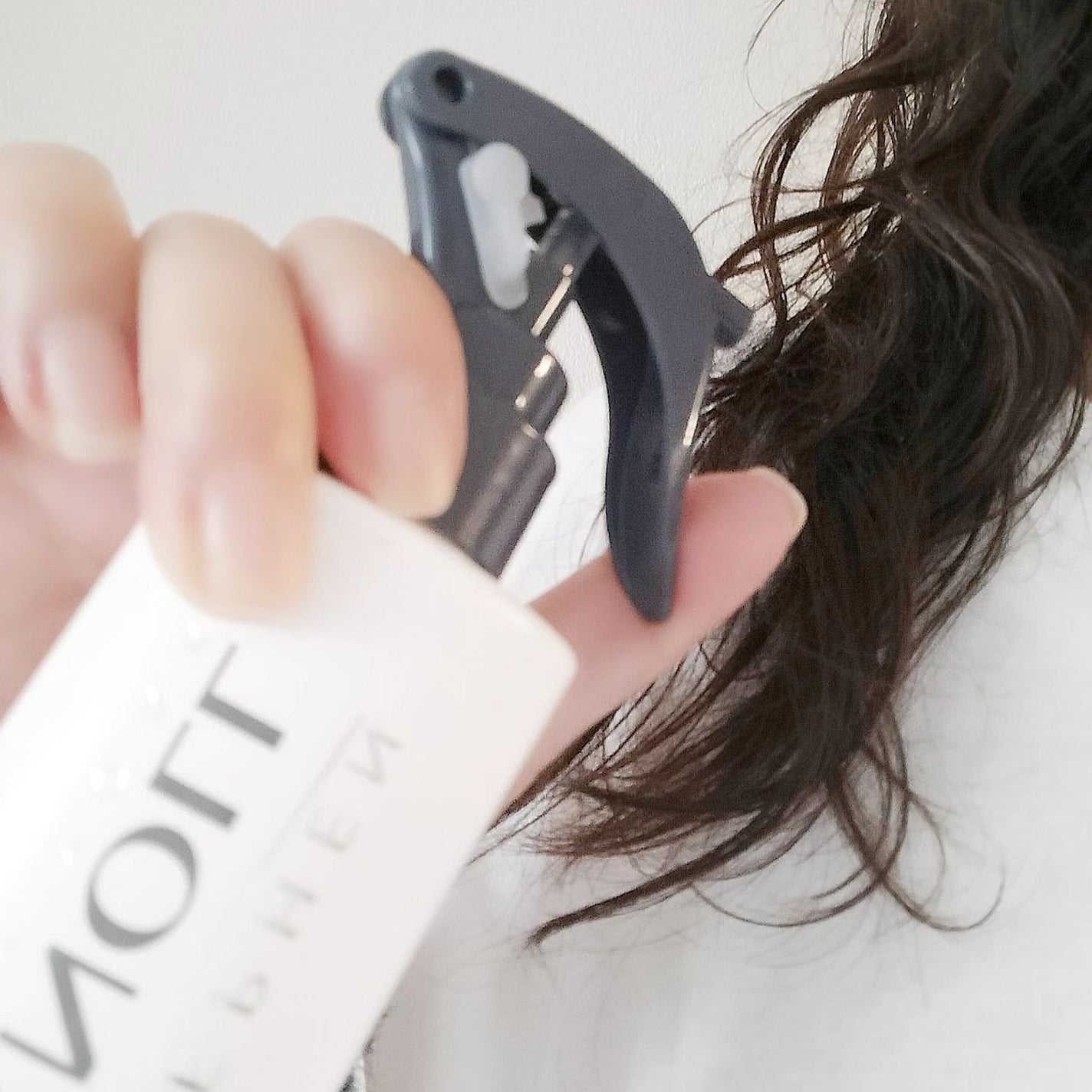 ハイドロリニュー ミスト スムースリペア/スティーブンノル ニューヨーク/プレスタイリング・寝ぐせ直しを使ったクチコミ(3枚目)