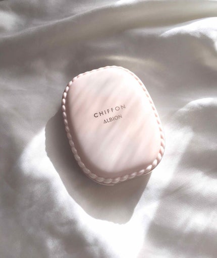 アルビオン スウィート モイスチュア シフォン/ALBION/パウダーファンデーションを使ったクチコミ(1枚目)