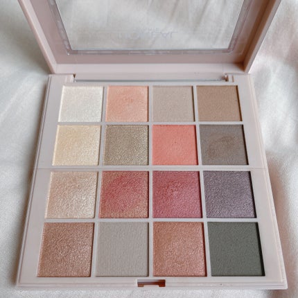 アイシャドウ メガパレット/ロレアル パリ/アイシャドウパレットを使ったクチコミ(3枚目)