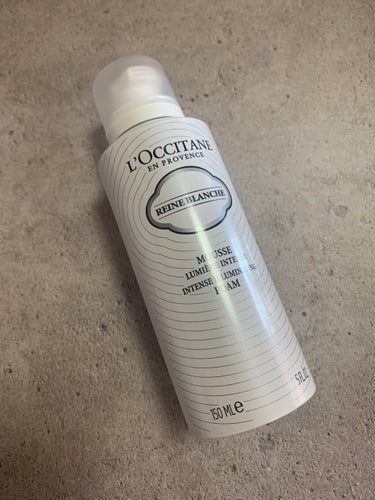 レーヌブランシュ イルミネイティングクレンジングフォーム/L'OCCITANE/洗顔フォームを使ったクチコミ（1枚目）