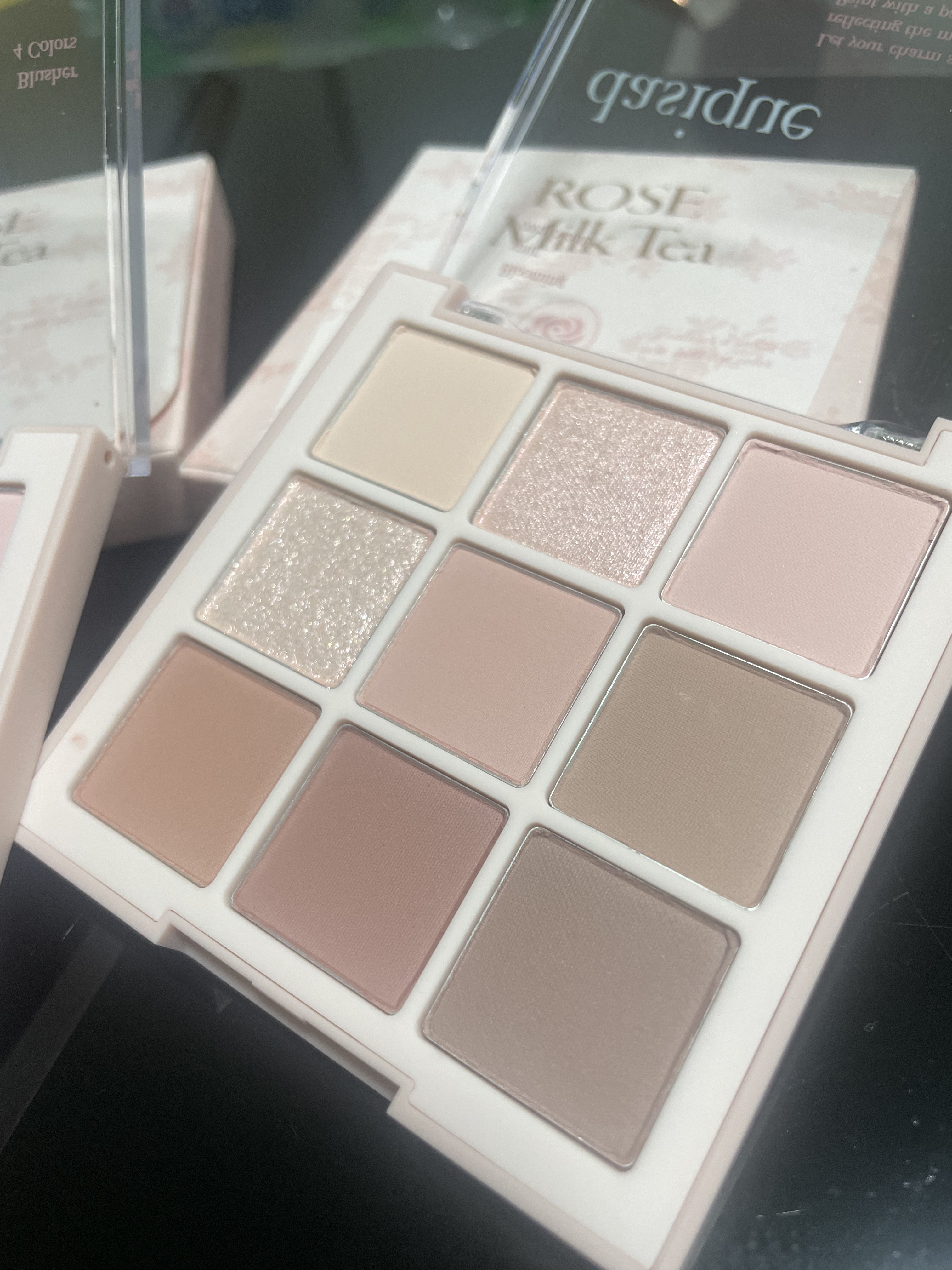 シャドウパレット/dasique/アイシャドウパレットを使ったクチコミ（3枚目）