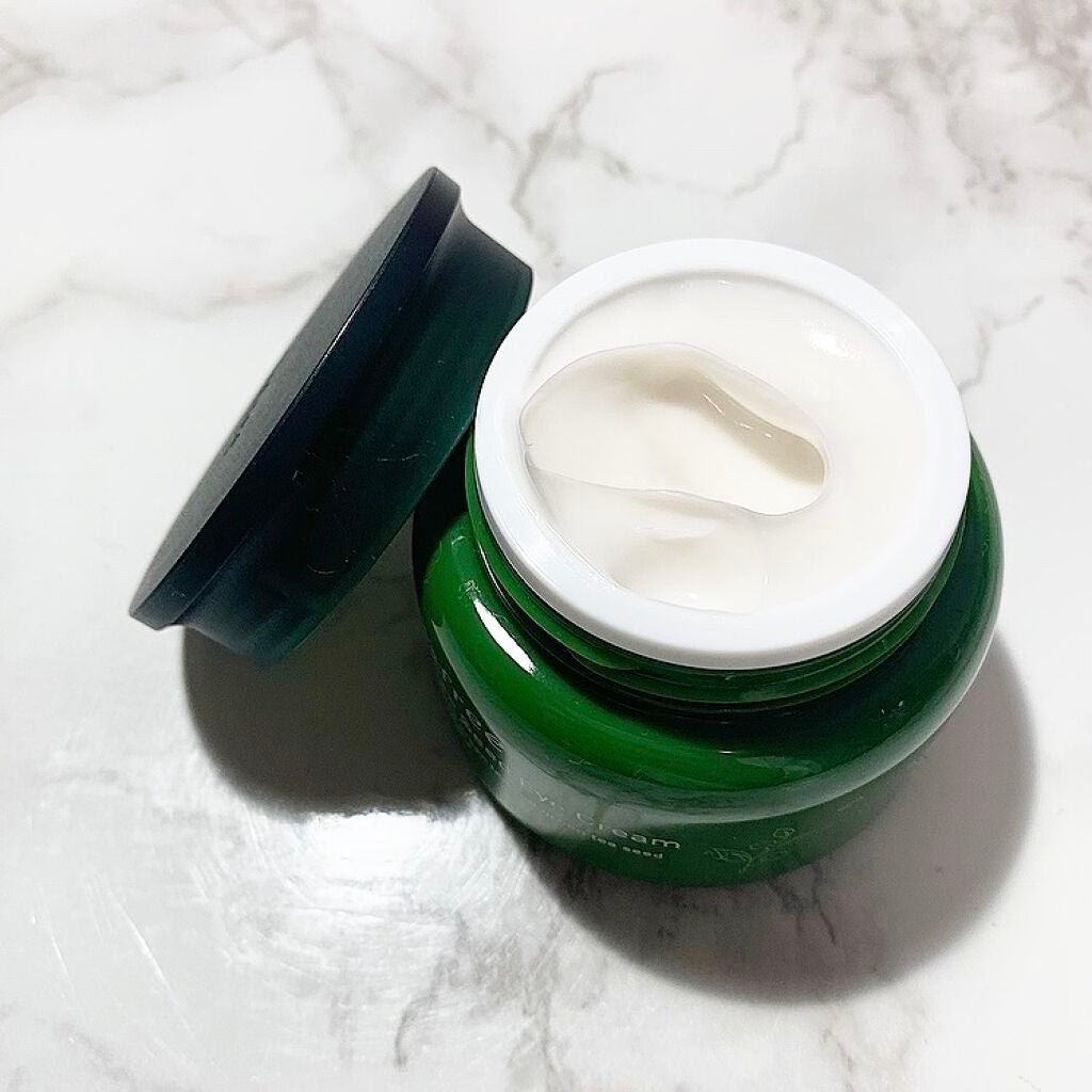 グリーンティー シード アイクリーム/innisfree/アイケア・アイクリームを使ったクチコミ(2枚目)