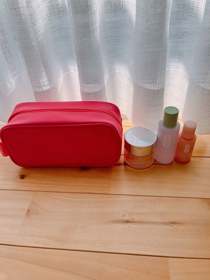 モイスチャー サージ 100H セット 23 /CLINIQUE/スキンケアキットを使ったクチコミ(2枚目)