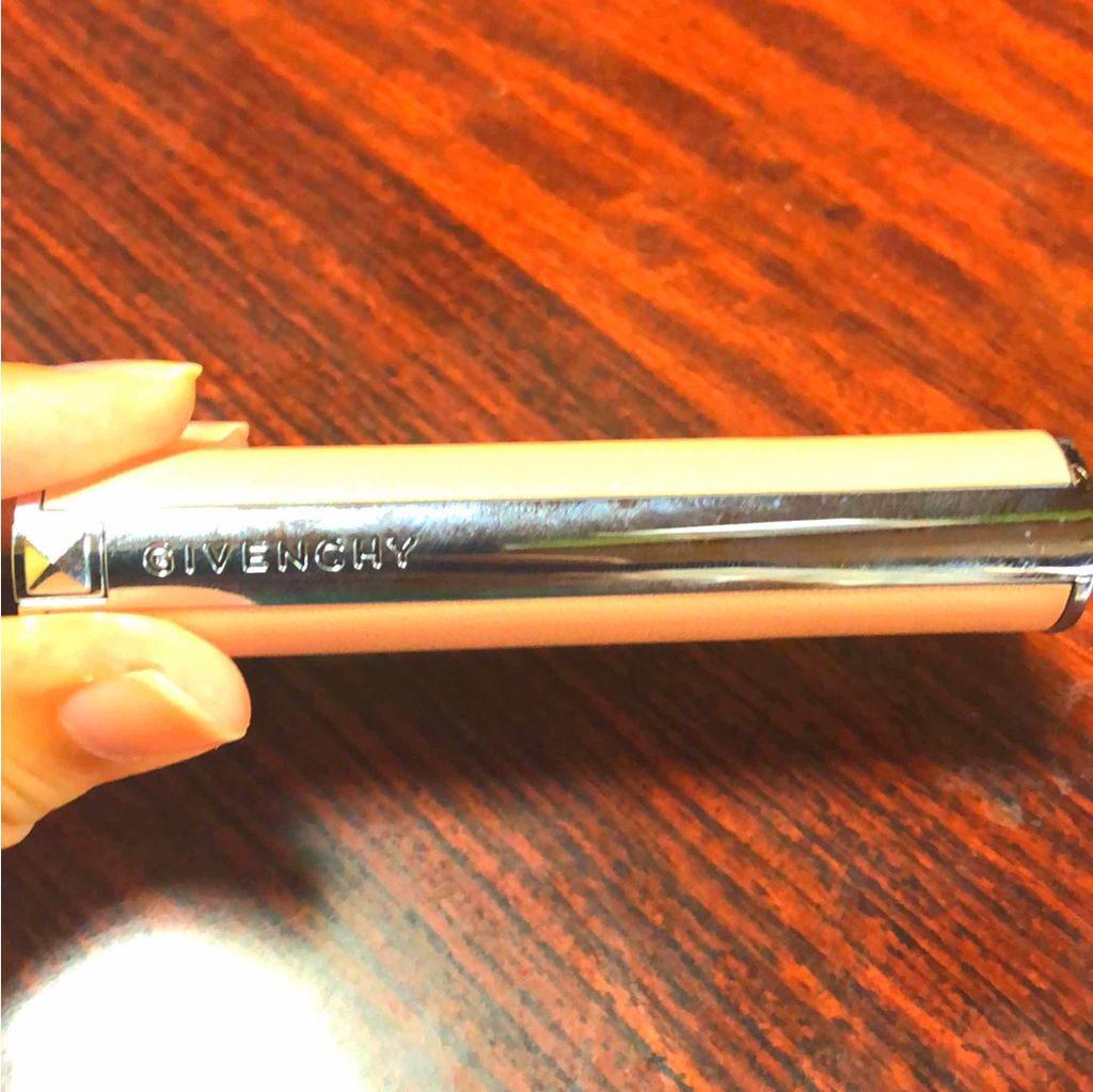 ルージュ・パーフェクト/GIVENCHY/リップケアを使ったクチコミ(1枚目)