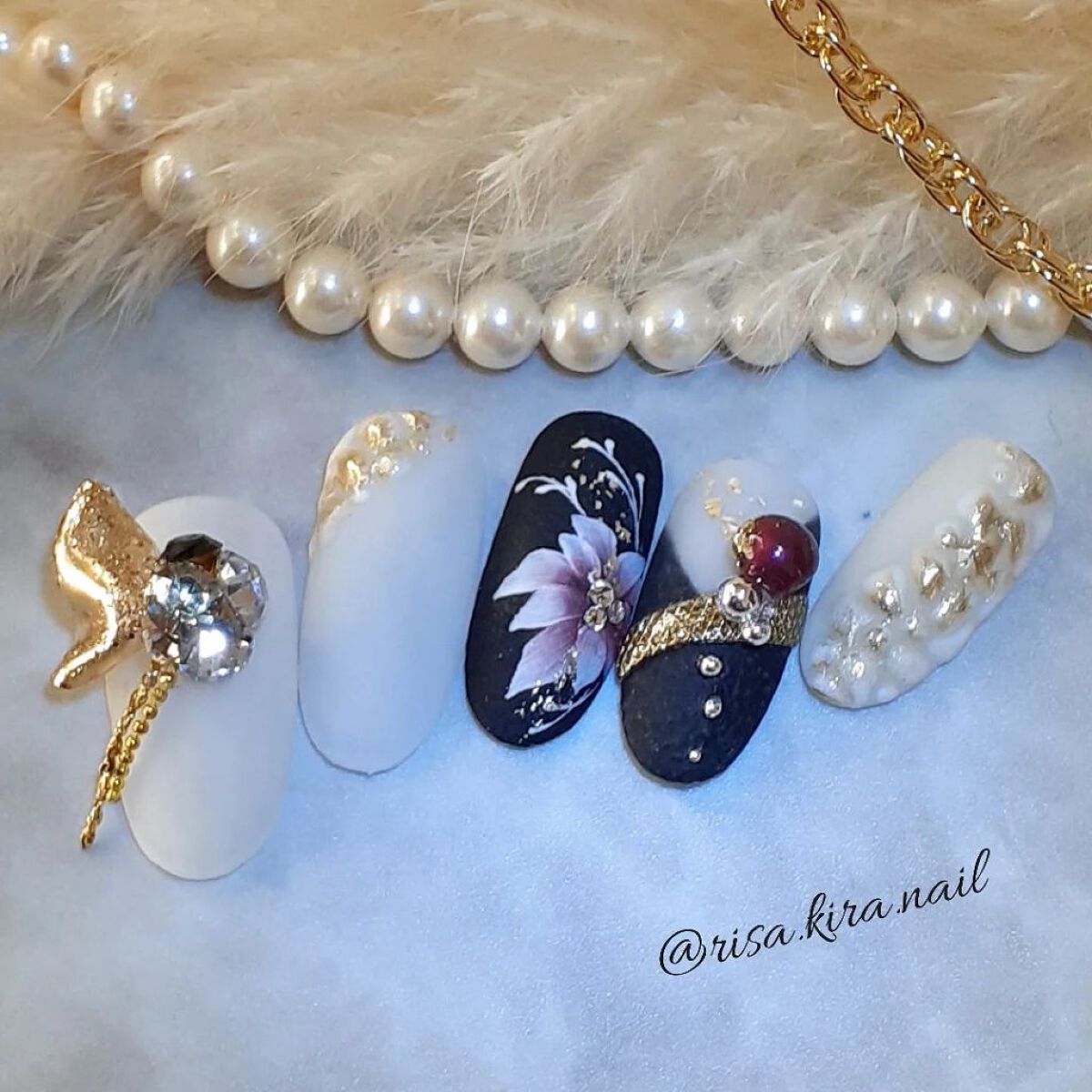 #ネイル,#ジェルネイル,#キラキラネイル,#成人式ネイル,#お正月ネイル,#華やかネイルのネイルデザイン