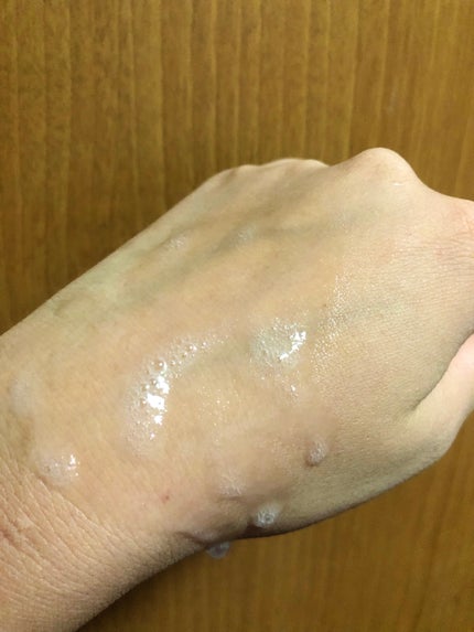 スースー 頭皮うるおいフレッシュ/ピアセラボ/頭皮ローションを使ったクチコミ(4枚目)