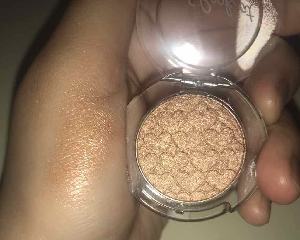 ルックアット マイアイジュエル/ETUDE/単色アイシャドウを使ったクチコミ（2枚目）