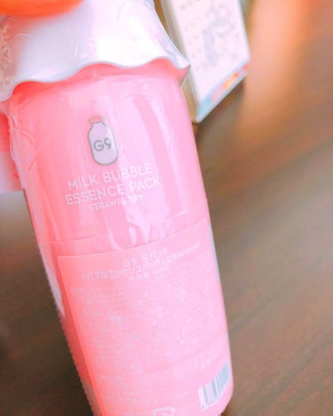 MILK BUBBLE ESSENCE PACK ＃STRAWBERRY/G9SKIN/美容液を使ったクチコミ（2枚目）