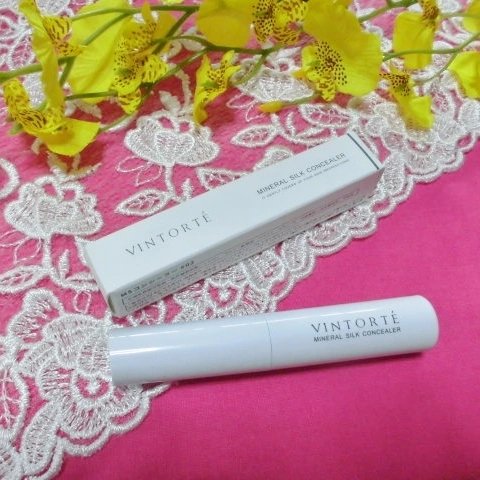 ミネラルシルクコンシーラー/ヴァントルテ/スティックコンシーラーを使ったクチコミ（2枚目）