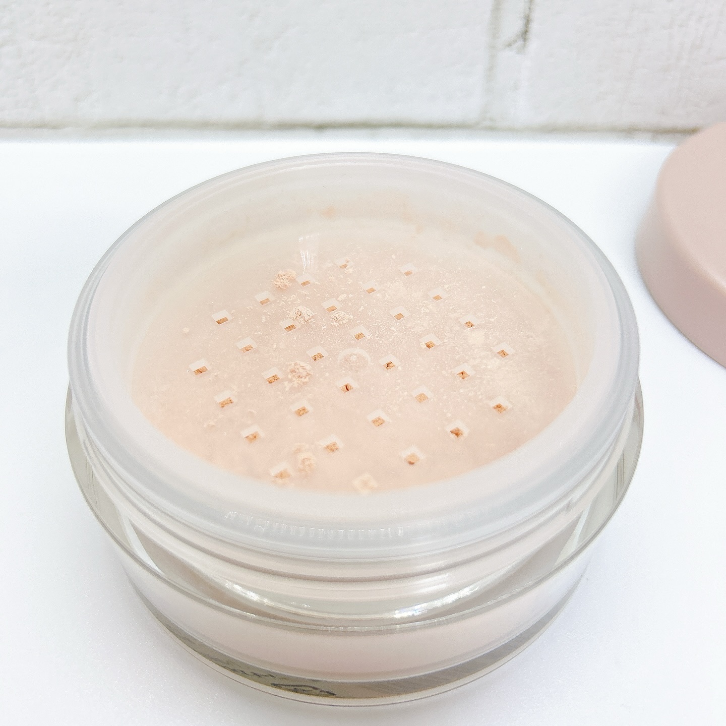 リント UVカット グロウボディパウダー SF/rint/ボディパウダーを使ったクチコミ（2枚目）