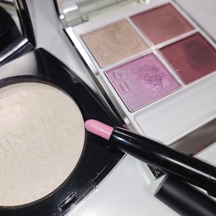 ブルーム アイ スティック 101 パウダーライラック/SUQQU/スティックアイシャドウを使ったクチコミ(1枚目)