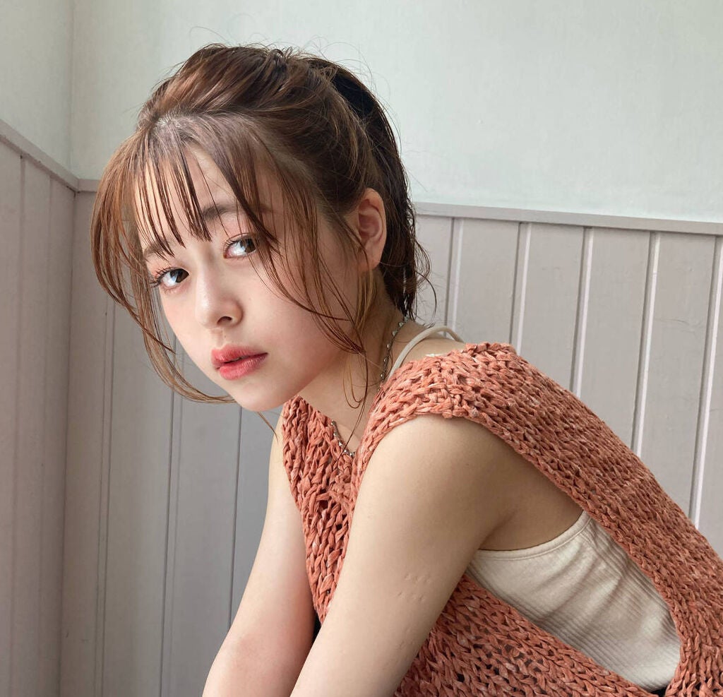 大人かわいいポニーテールアレンジ30選|簡単にこなれ感が出るやり方&高め・低め・レングス別カタログのサムネイル