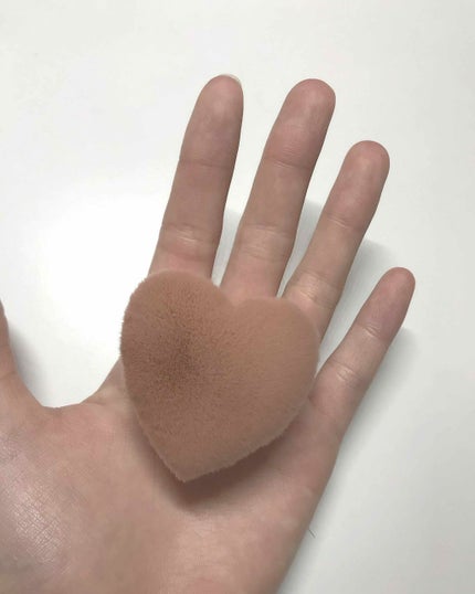 ütänä♪ on LIPS 「ViVi4月号前々から欲しかったので、買いました。ハート型ブラ..」(2枚目)