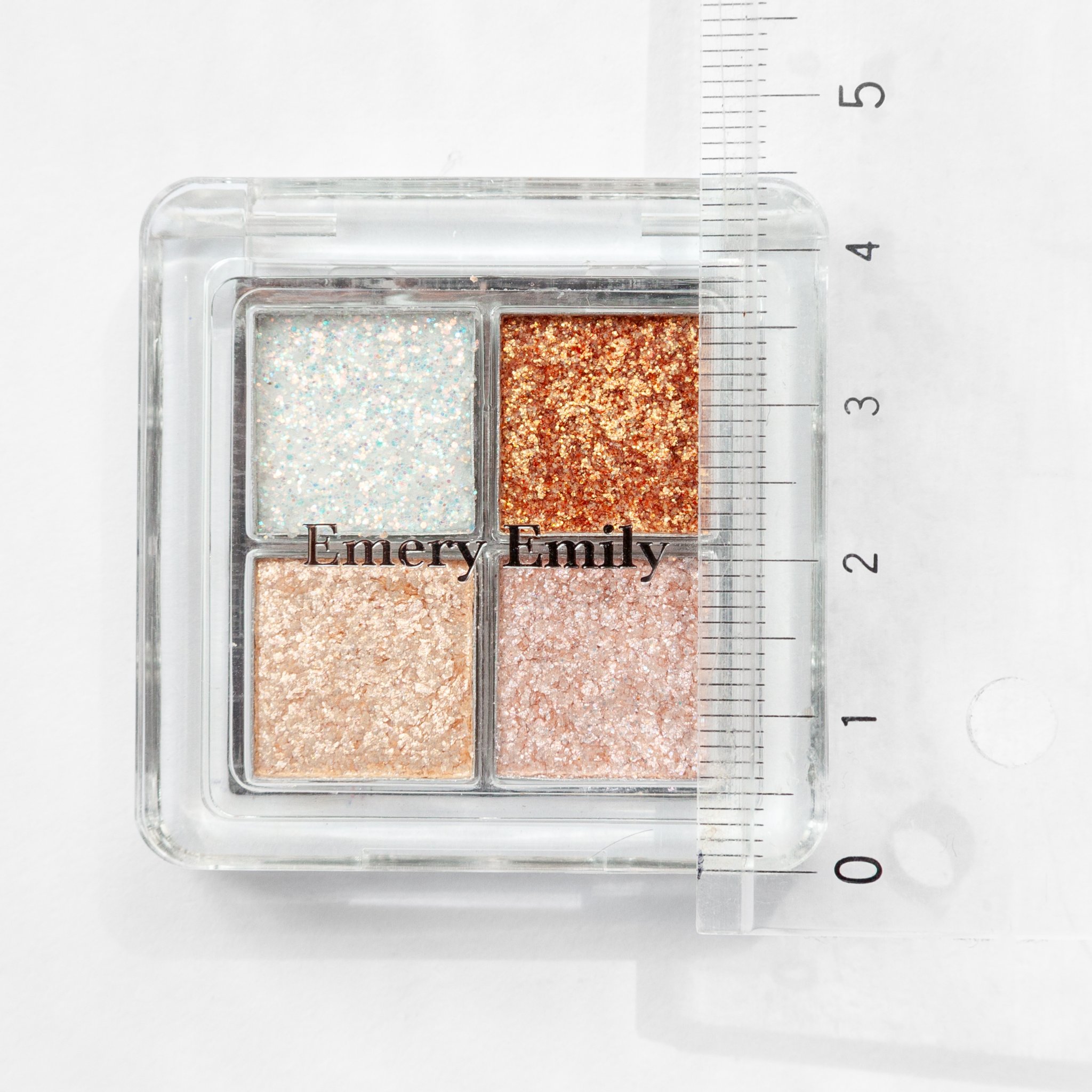 4カラー ミニアイパレット 204 よくばりラメ/Emery Emily/アイシャドウパレットを使ったクチコミ（2枚目）