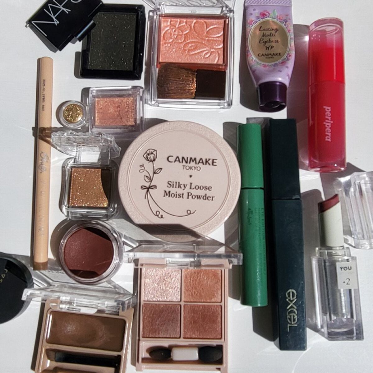 シングルアイシャドー/NARS/単色アイシャドウを使ったクチコミ(2枚目)