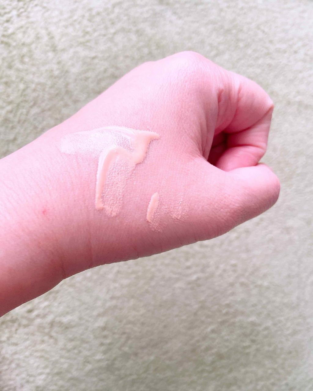 皮脂テカリ防止下地 保湿タイプ/CEZANNE/化粧下地を使ったクチコミ(3枚目)