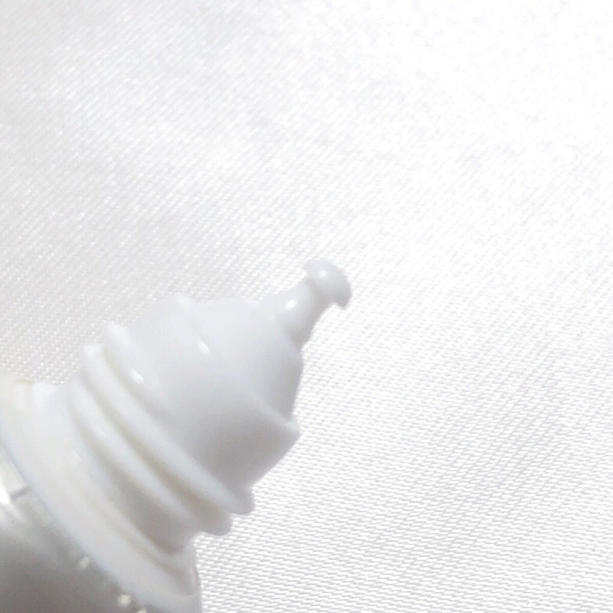 薬用しみ集中対策 プレミアム美容液/メラノCC/美容液を使ったクチコミ(4枚目)