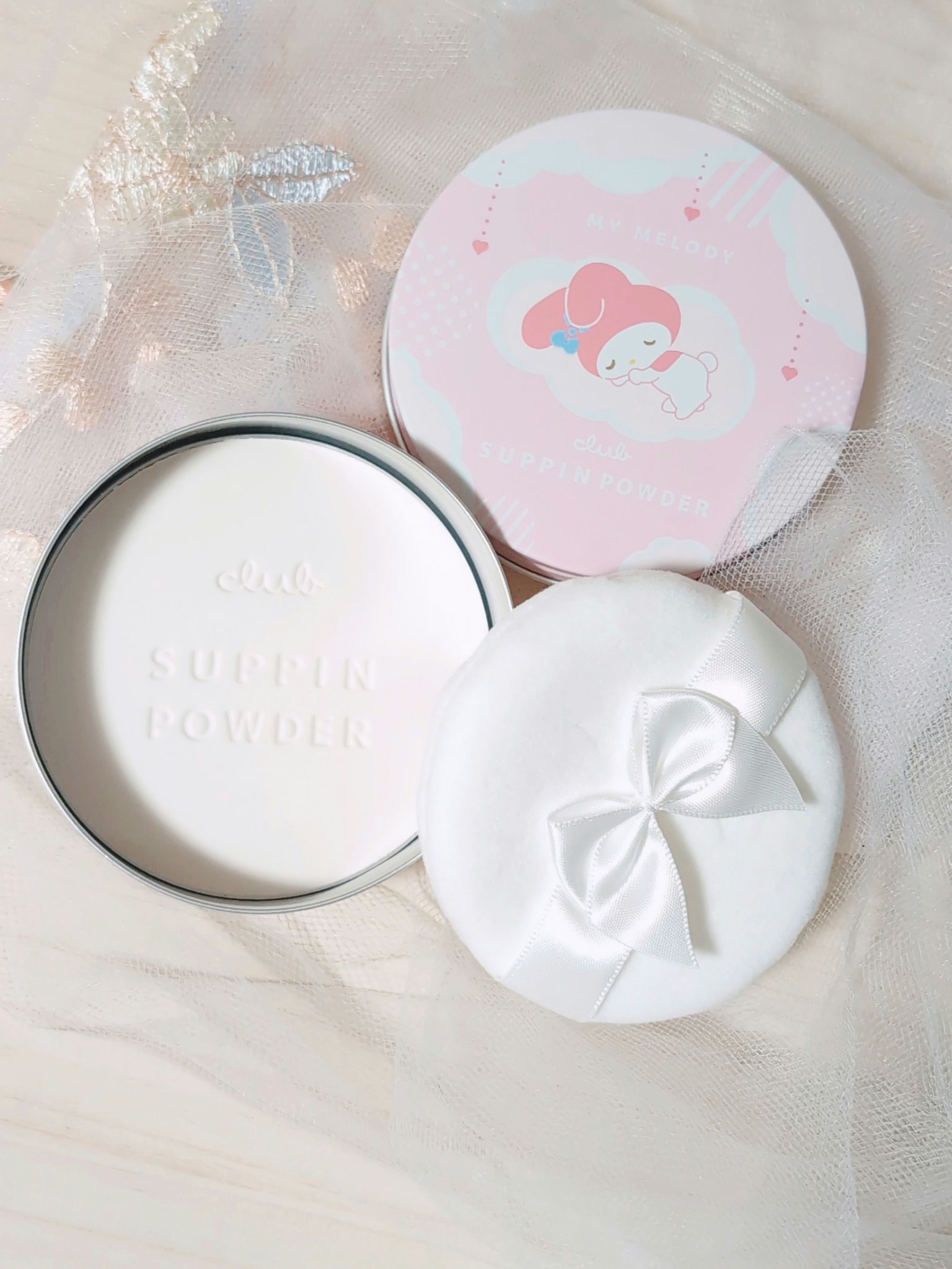 すっぴんパウダーC パステルローズの香り マイメロディ コラボ デザイン(数量限定) 26g/クラブ/プレストパウダーを使ったクチコミ（2枚目）