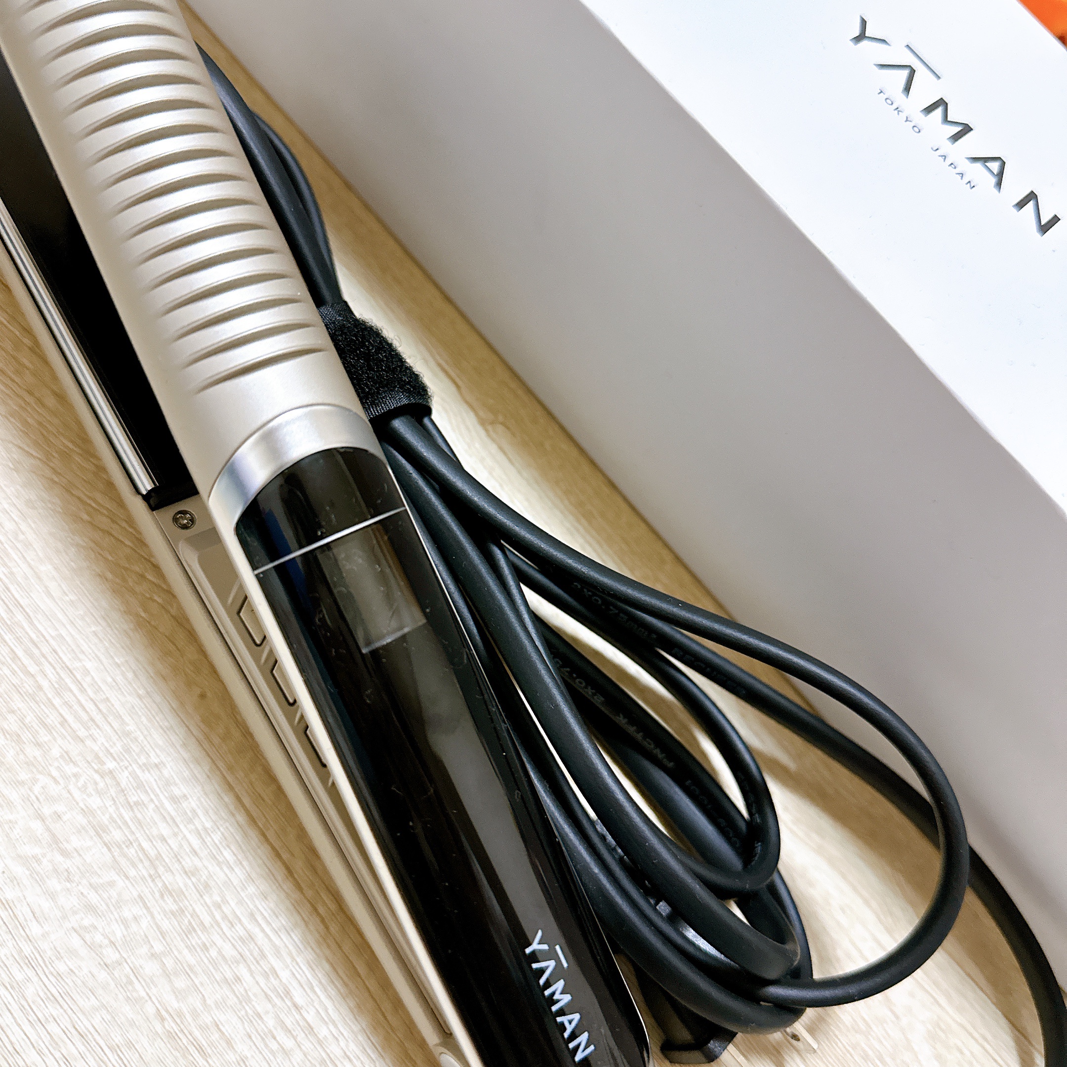 スムースアイロンフォトイオン/YA-MAN TOKYO JAPAN/ストレートアイロンを使ったクチコミ（2枚目）