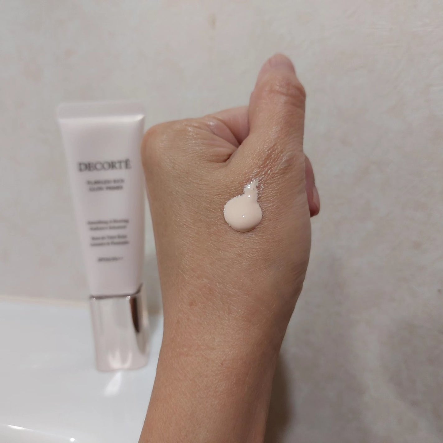 フローレススキン グロウライザー/DECORTÉ/化粧下地を使ったクチコミ(2枚目)