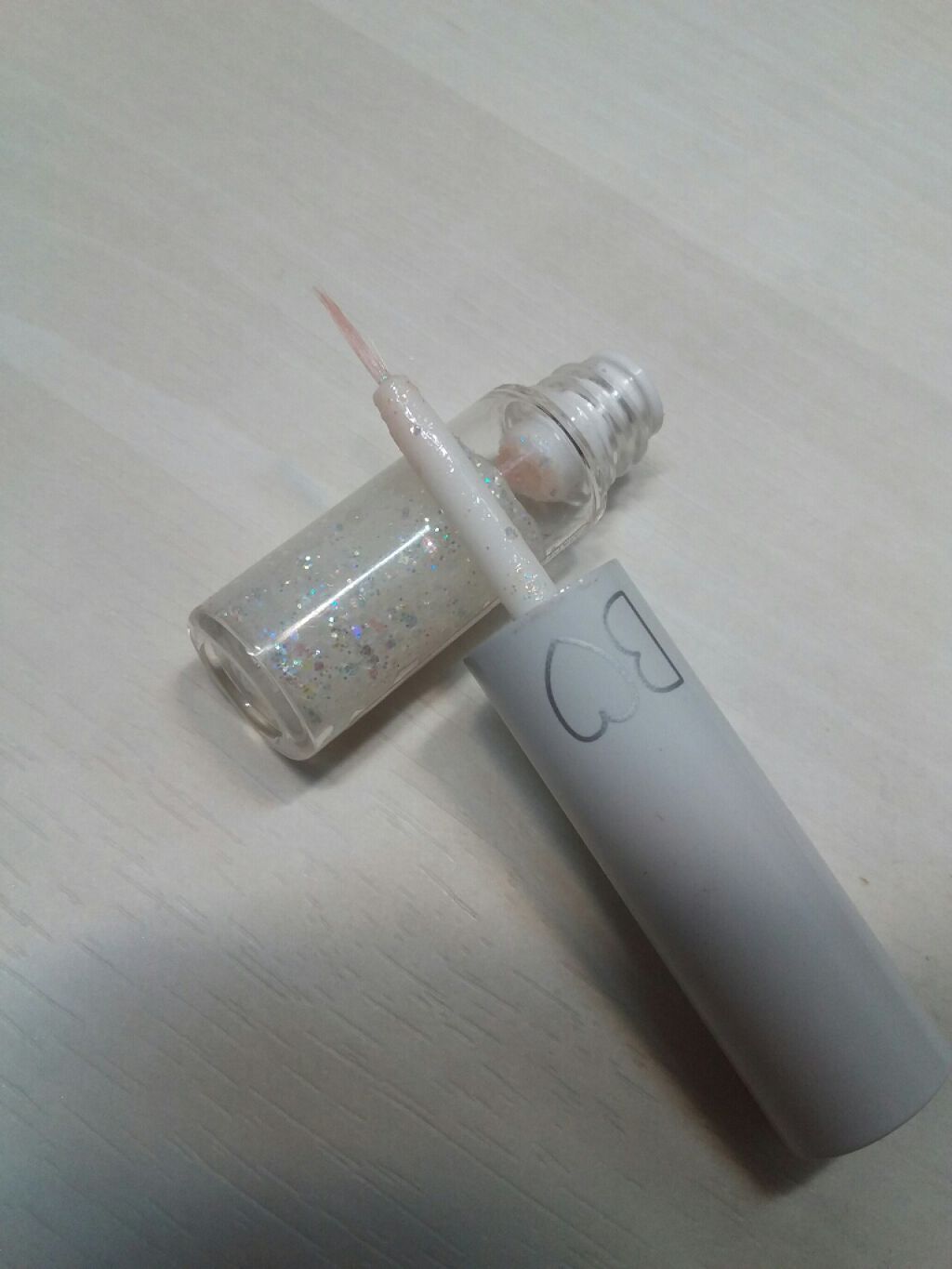 グリッターライナー/b idol/グリッターを使ったクチコミ（2枚目）