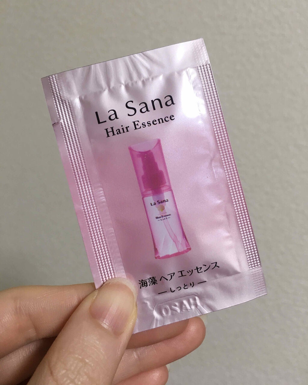 海藻 ヘア エッセンス しっとり/ラサーナ/ヘアオイルを使ったクチコミ(1枚目)