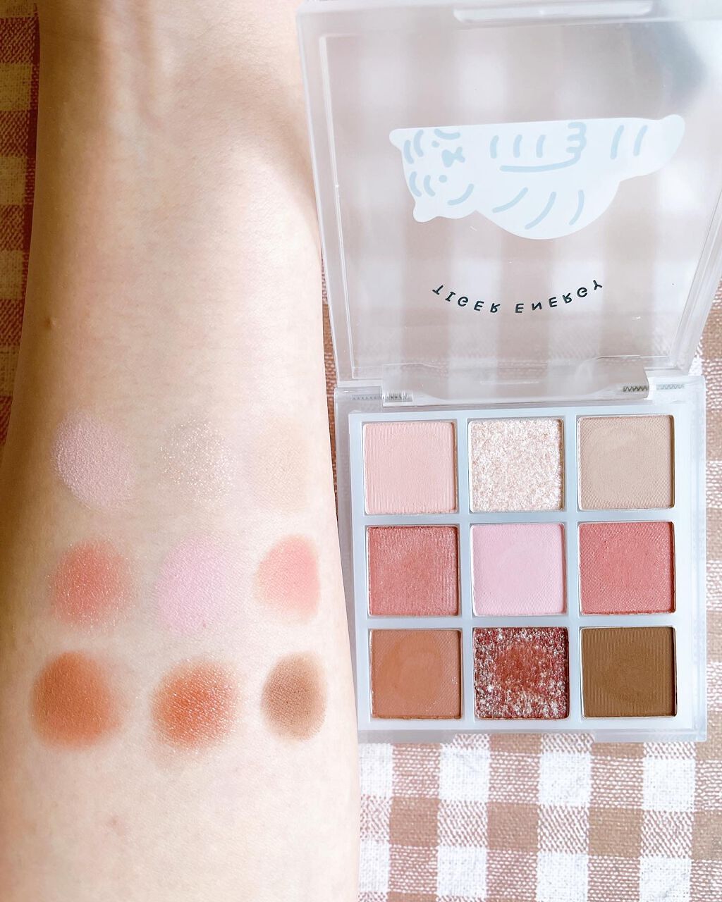 ムジークタイガープレイカラーアイズ/ETUDE/アイシャドウパレットを使ったクチコミ(4枚目)