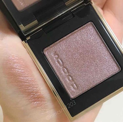 トーン タッチ アイズ/SUQQU/単色アイシャドウを使ったクチコミ(2枚目)