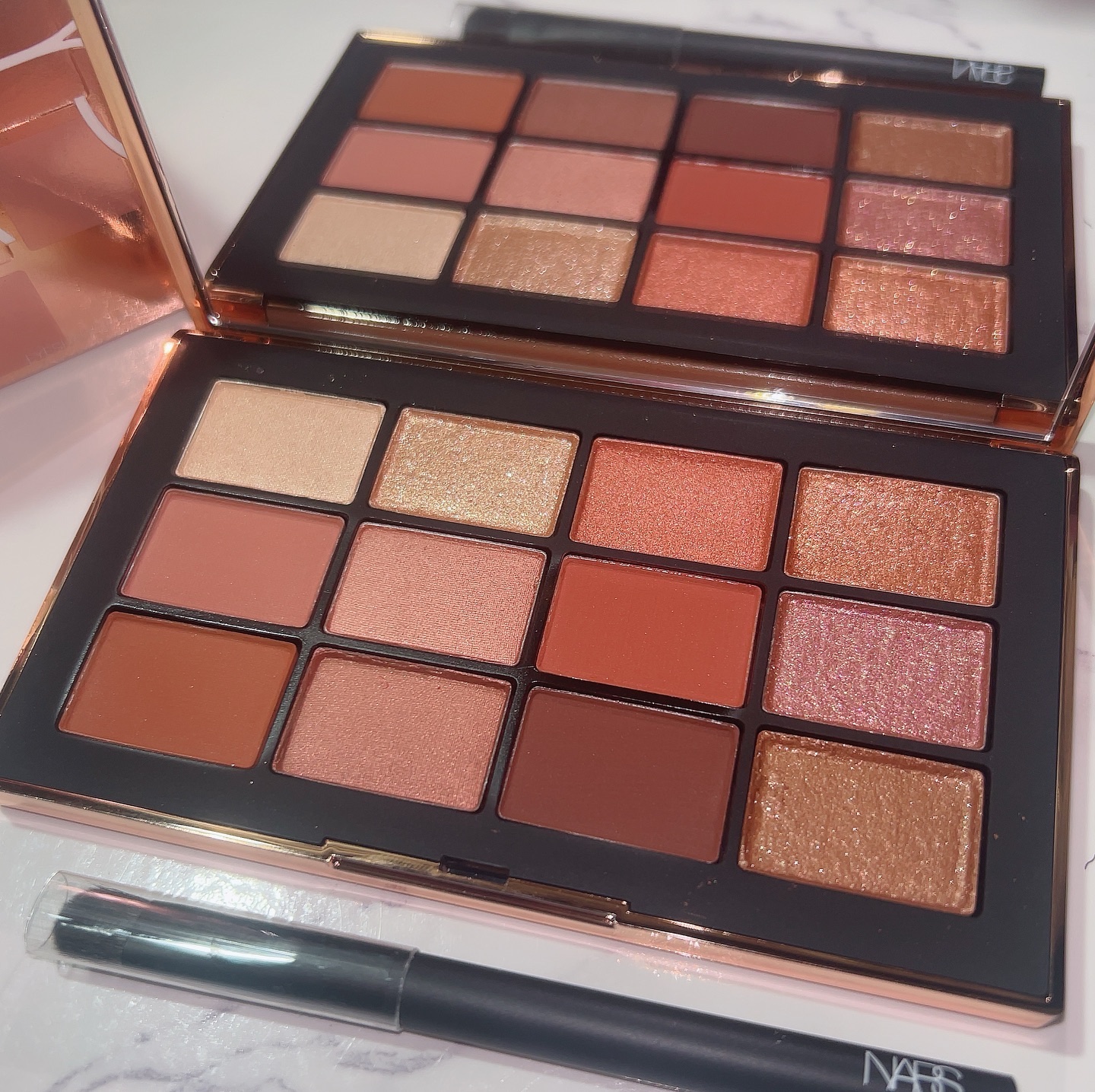 アフターグロー イリジスタブル アイシャドーパレット/NARS/アイシャドウパレットを使ったクチコミ（3枚目）