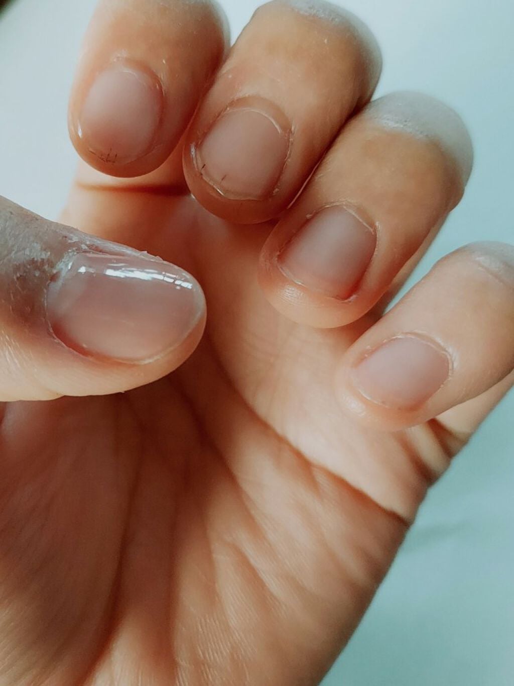 Mia on LIPS 「こんにちは。今回は、ダイソーで買ったマニキュアを紹介します!【..」(4枚目)