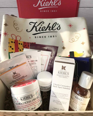 Kiehl's キールズ 選べる美容液セットのクチコミ「今年のクリスマスコフレで絶対買おうと思ってたのがこれ！


キールズの美白美容液とクリームのセ.....」（2枚目）