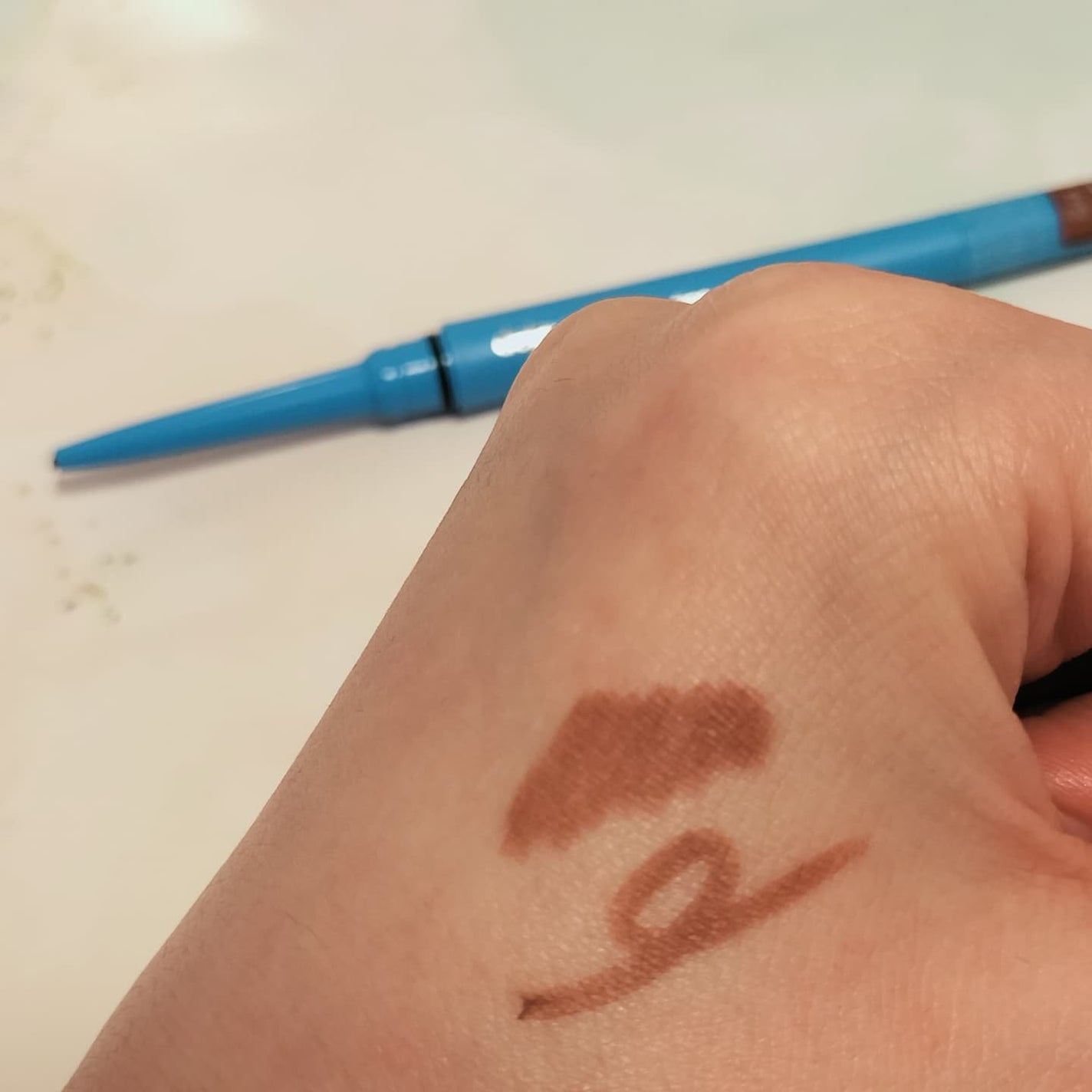 「密着アイライナー」極細クリームペンシル/デジャヴュ/ペンシルアイライナーを使ったクチコミ(3枚目)