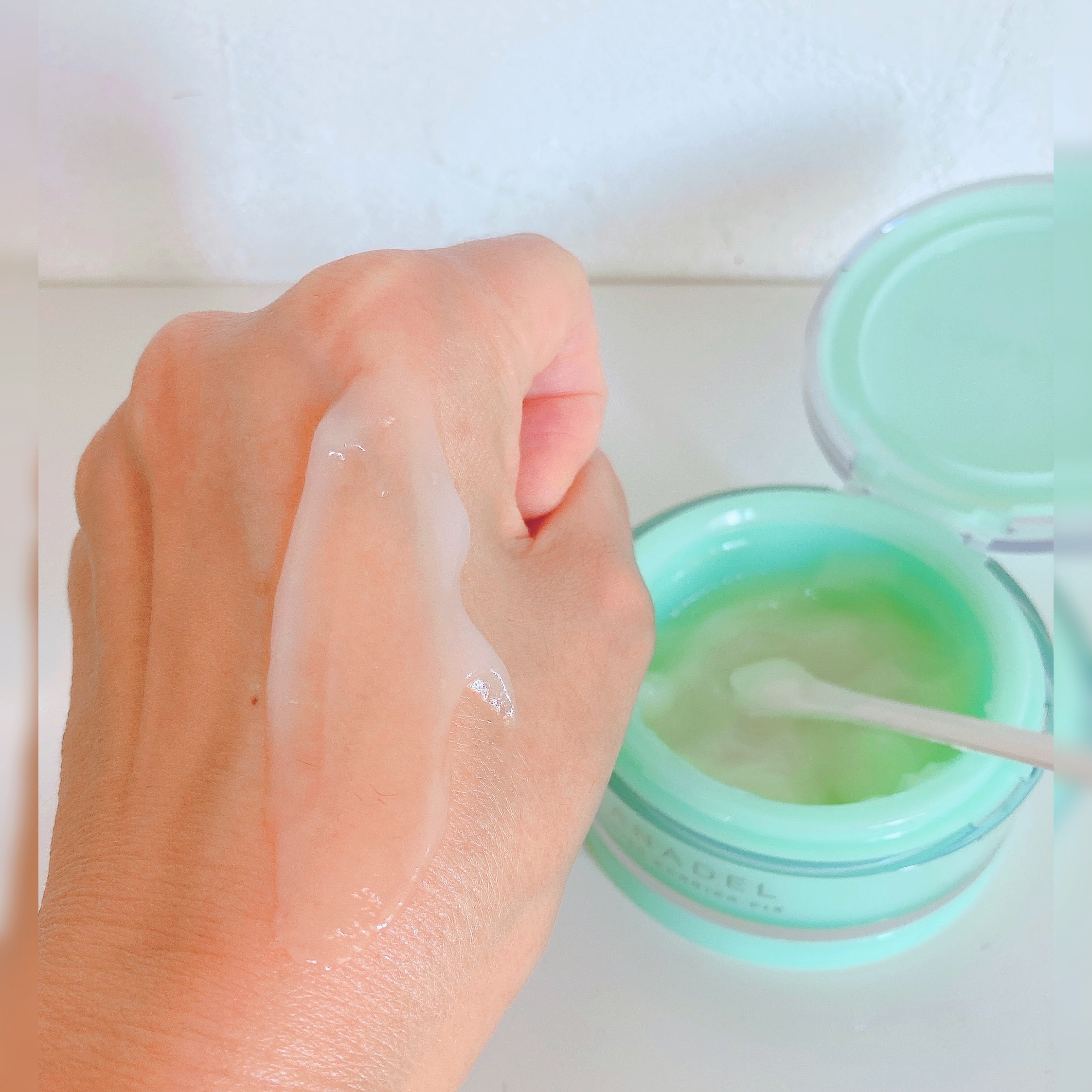 プレミアバリアフィックス /CANADEL/オールインワン化粧品を使ったクチコミ（3枚目）