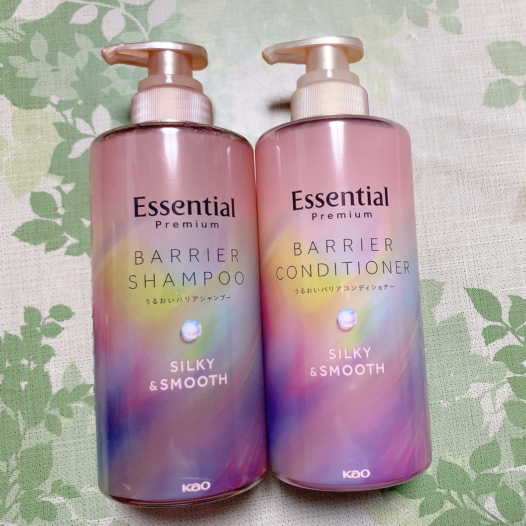 
◯エッセンシャルプレミアム 
　バリアシャンプー・コンディショナー 
　シルキー＆スムース
　シャンプー ポンプ 450ml
　コンディショナー ポンプ 450ml



⭐︎ バリアシャンプーコンディショナーが進化して
　リニューアル！