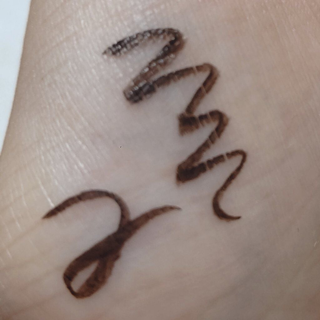 スキルレスライナー/LUMIURGLAS/リキッドアイライナーを使ったクチコミ(5枚目)