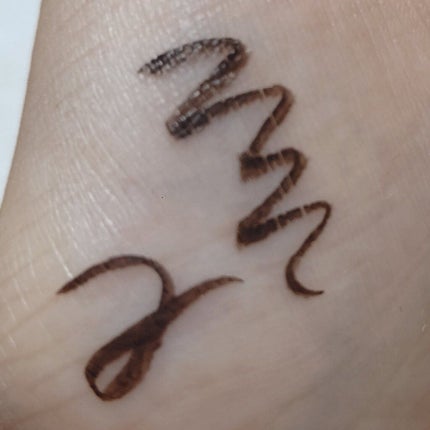 スキルレスライナー/LUMIURGLAS/リキッドアイライナーを使ったクチコミ(5枚目)