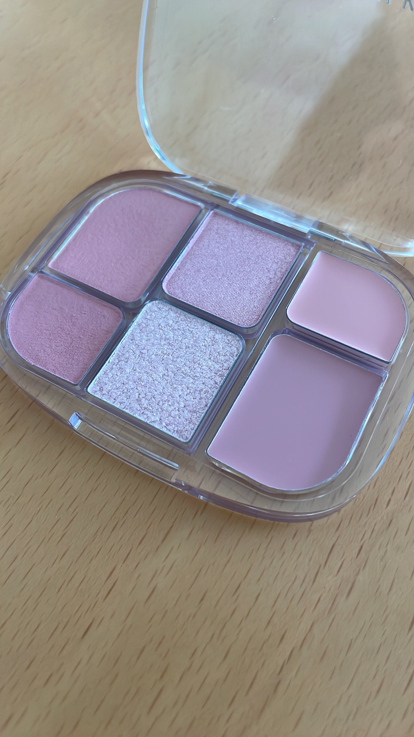 ソフトシアーマルチパレット/wakemake/アイシャドウパレットを使ったクチコミ(2枚目)