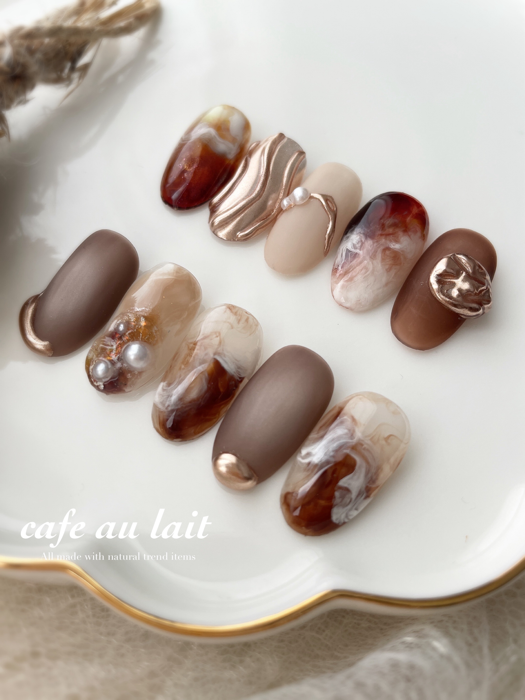 ジェルネイルカラー vivi/NaturalTrend/マニキュアを使ったクチコミ（2枚目）