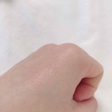 プリズム エアー シャドウ/CLIO/単色アイシャドウを使ったクチコミ(4枚目)