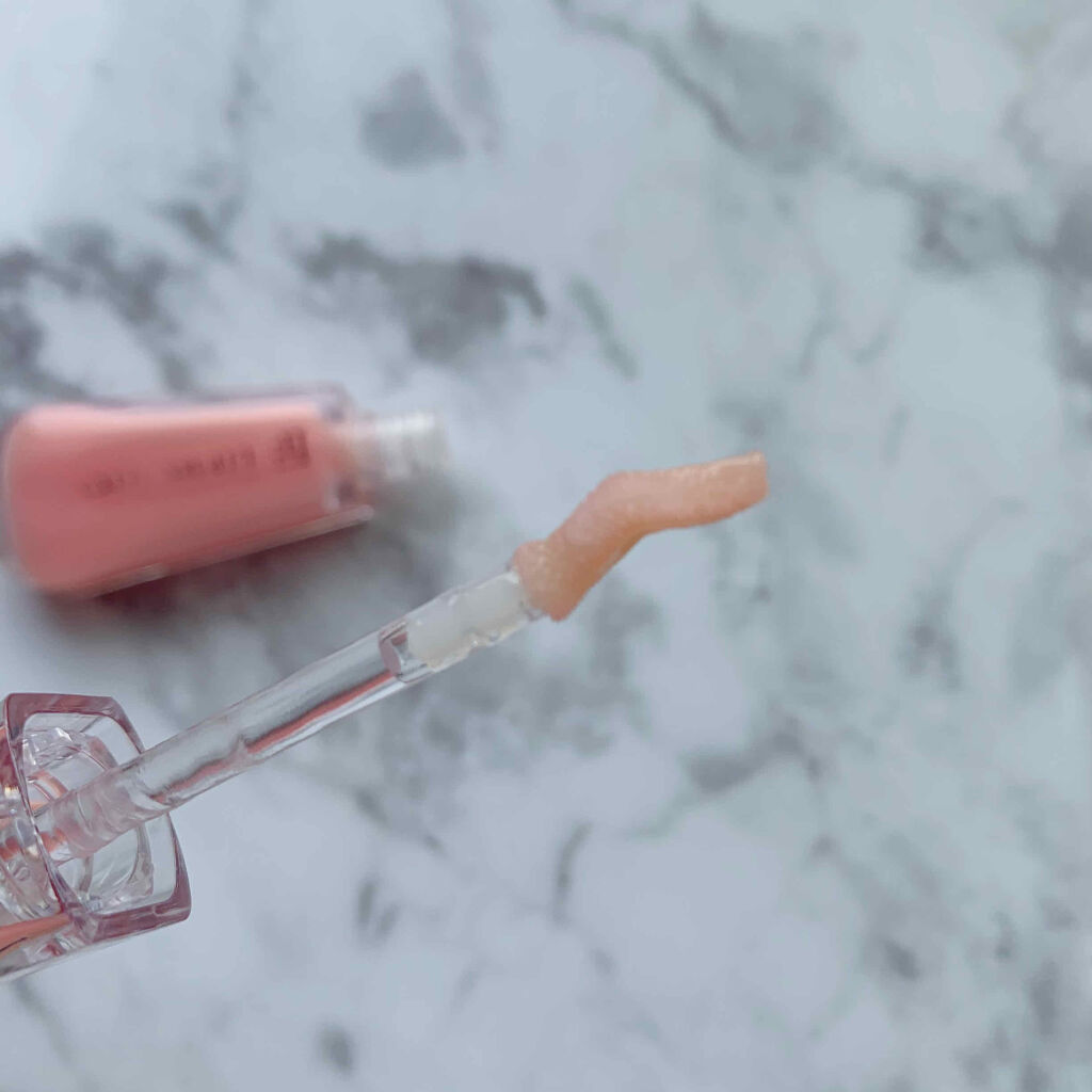 38°C / 99°F リップトリートメント (リップ美容液)/UZU BY FLOWFUSHI/リップケアを使ったクチコミ（3枚目）