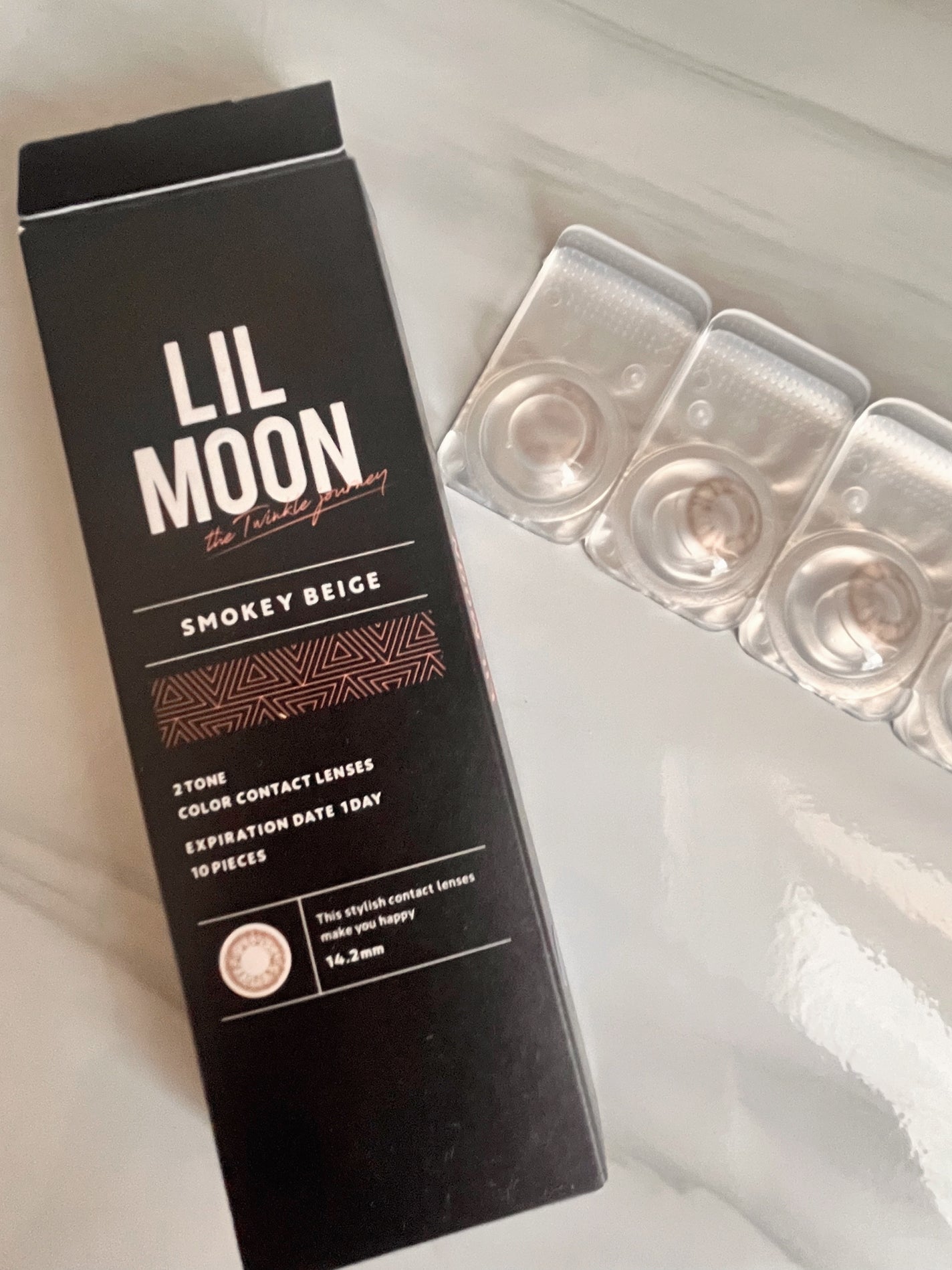 LIL MOON 1day/LILMOON/ワンデー(1DAY)カラコンを使ったクチコミ(1枚目)