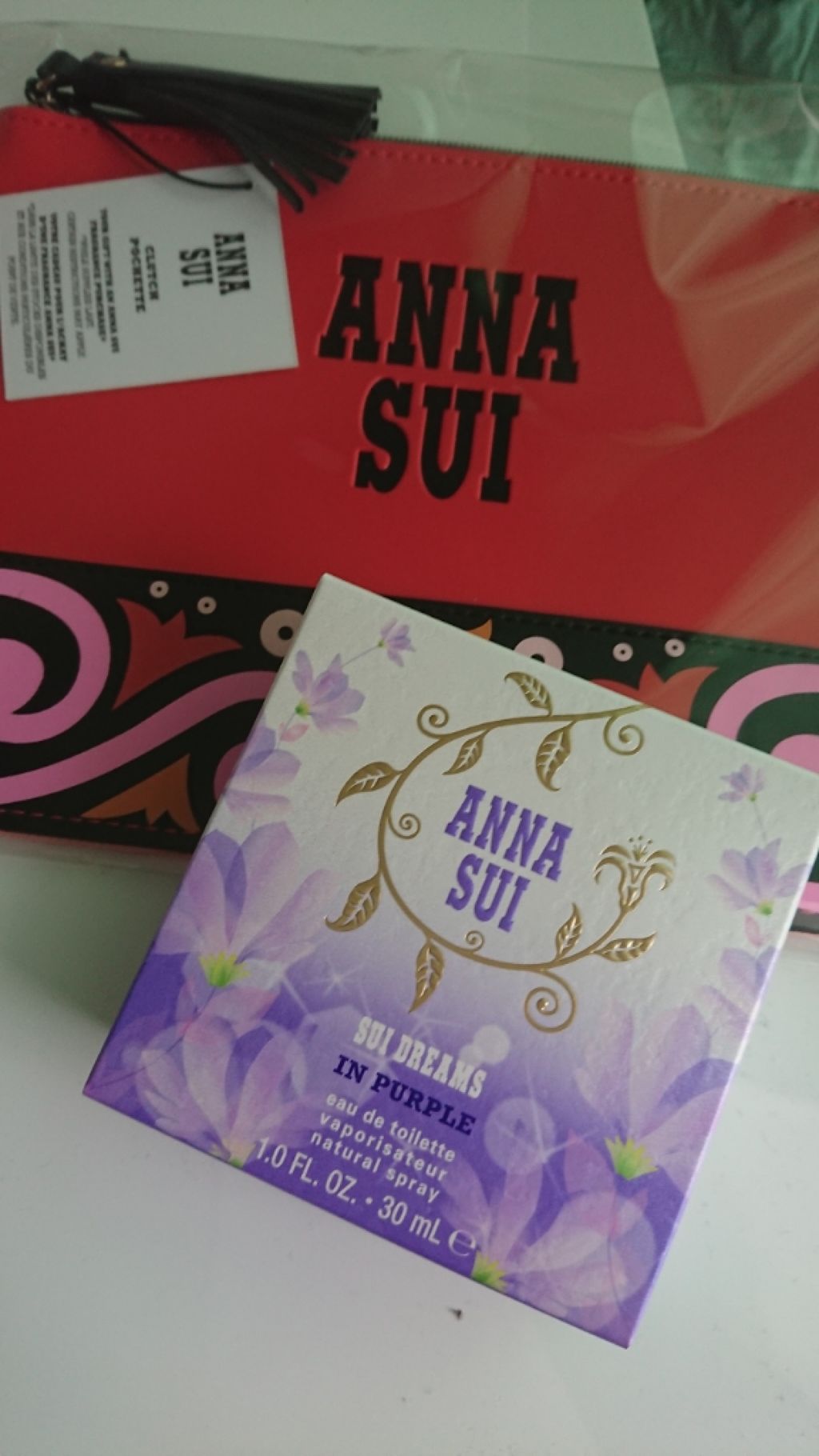 ANNA SUI スイ ドリームス イン パープル オーデトワレのクチコミ「【きょうの購入品😇】

アナスイの新作フレグランスをげっとしましたー！
またこんどレビューしま.....」（1枚目）