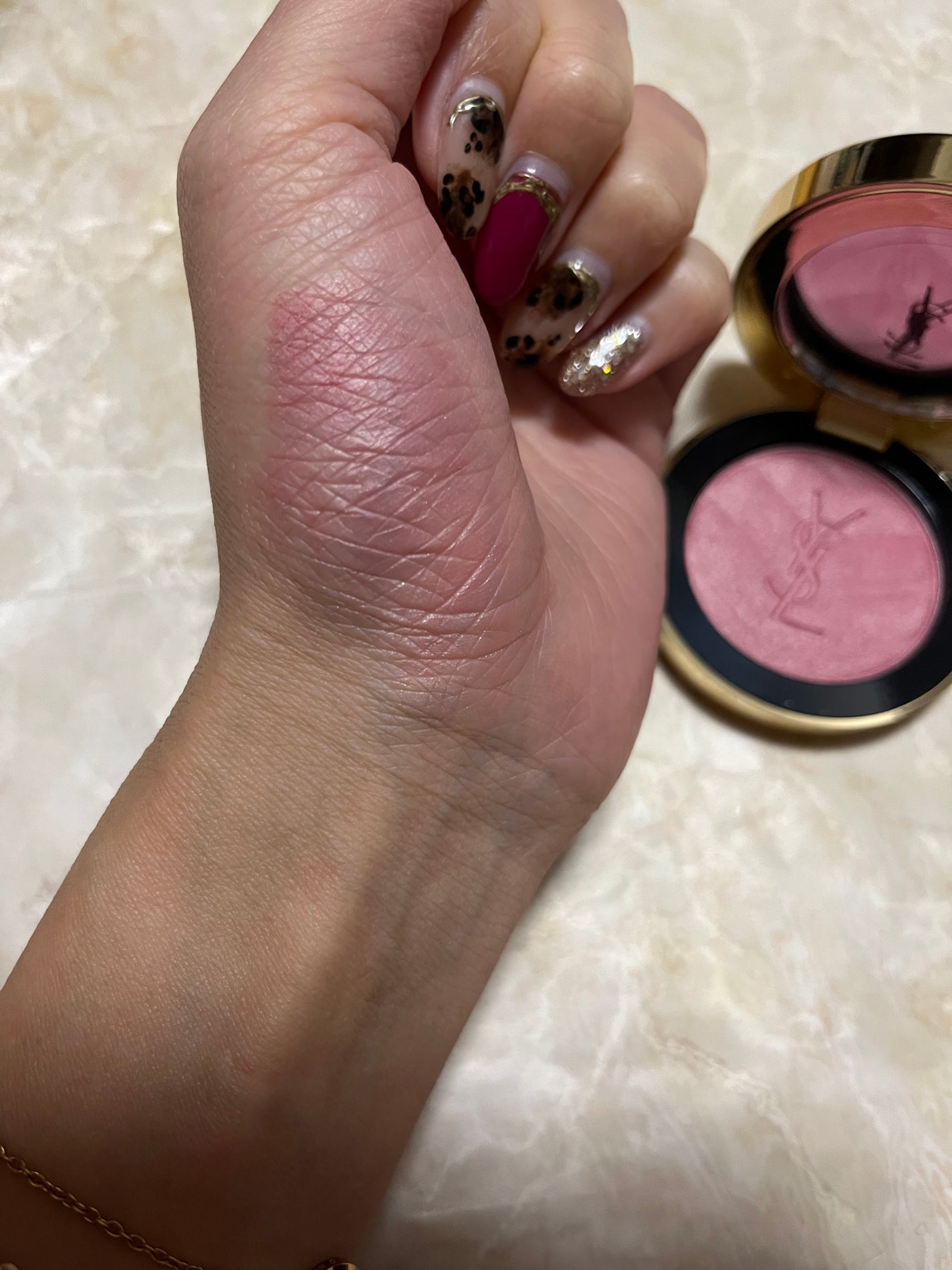 YSL メイクミーブラッシュ パウダー|YVES SAINT LAURENT BEAUTE YSL メイクミーブラッシュ パウダー|YVES SAINT LAURENT BEAUTE