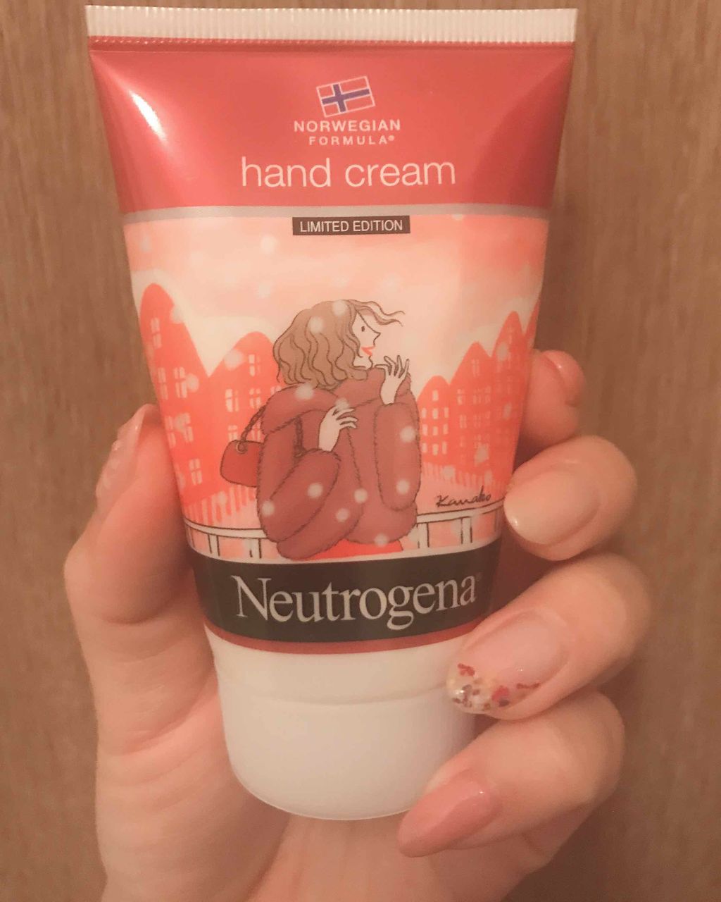 ノルウェーフォーミュラ インテンスリペア ハンドクリーム 限定デザイン/Neutrogena/ハンドクリームを使ったクチコミ(1枚目)