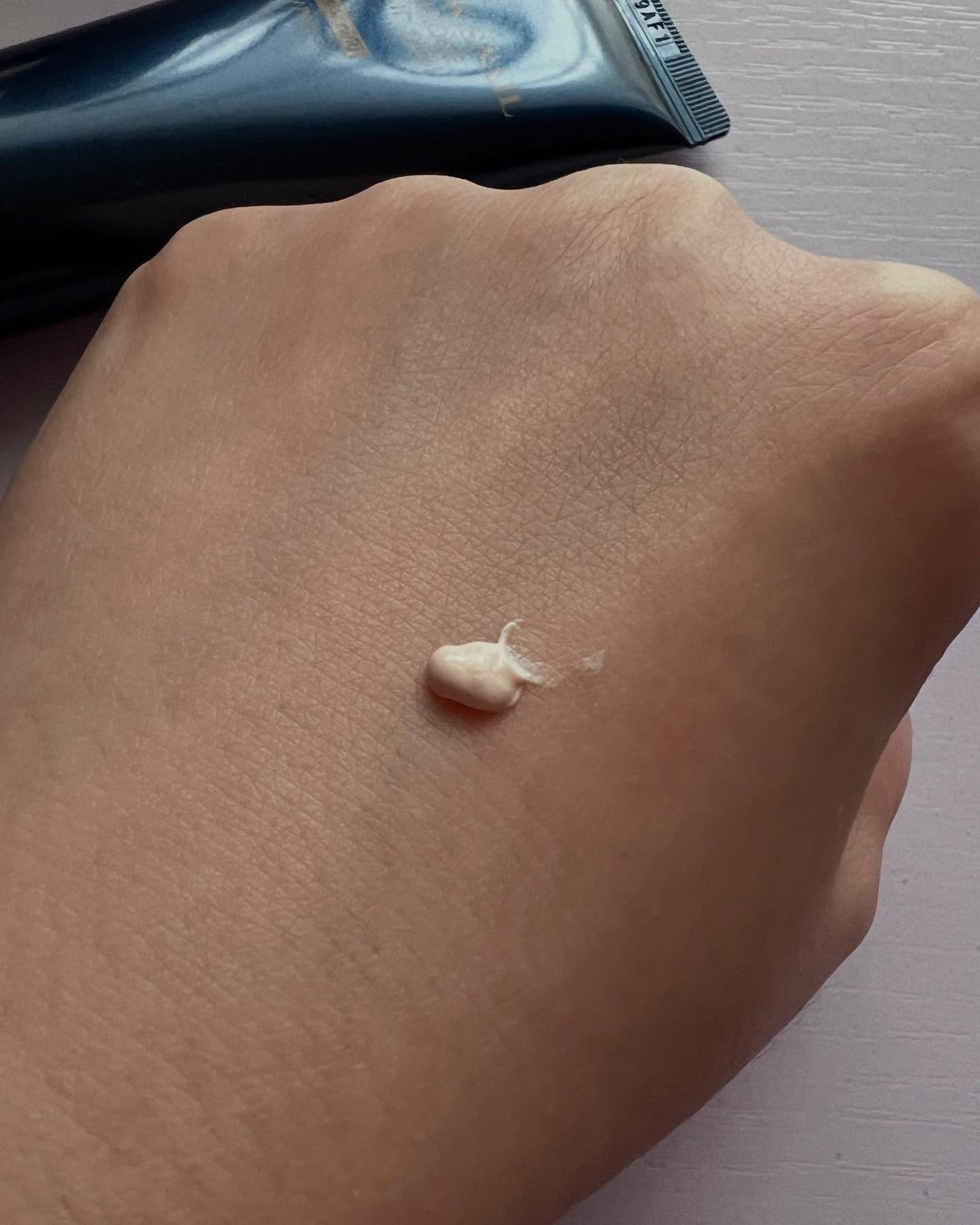 ブラックスネイルグルタチオントーンアップサン/Dr.G/日焼け止めクリームを使ったクチコミ(3枚目)