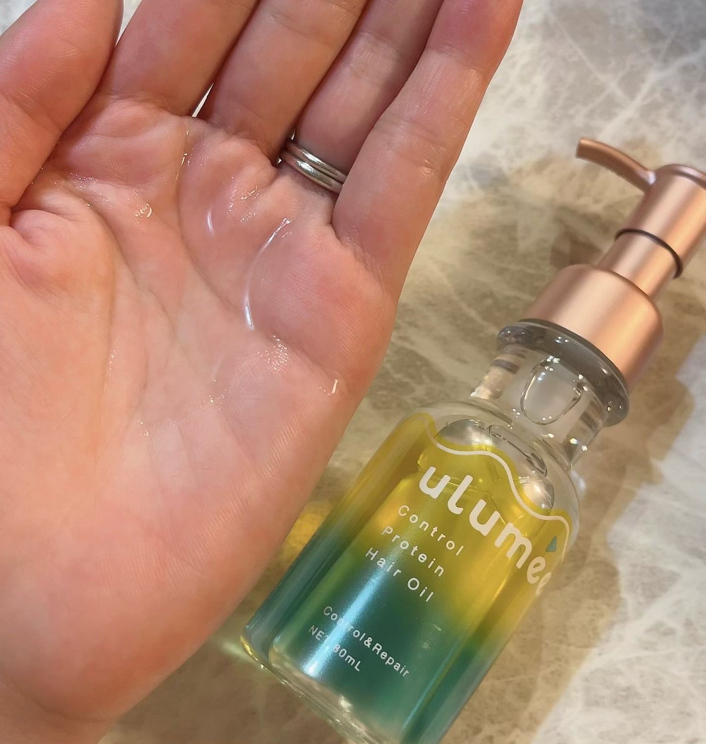 コントロールプロテイン ヘアオイル/ulumee/ヘアオイルを使ったクチコミ(2枚目)